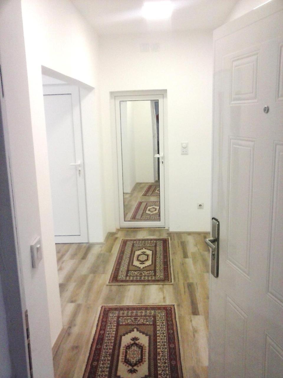 Apartman Veljic Ni エクステリア 写真