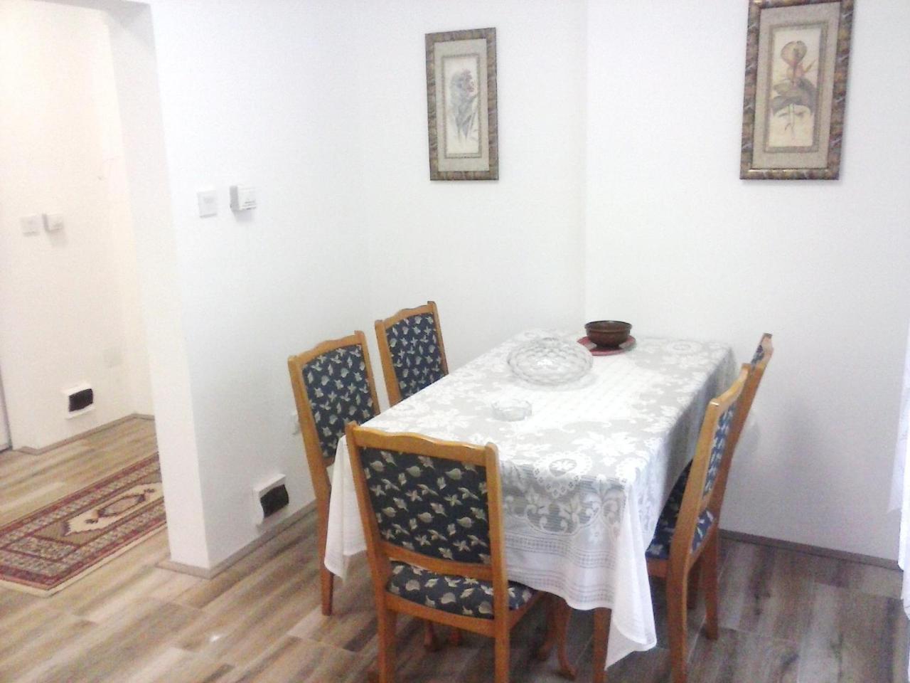 Apartman Veljic Ni エクステリア 写真