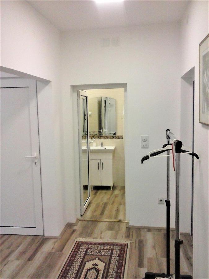 Apartman Veljic Ni エクステリア 写真